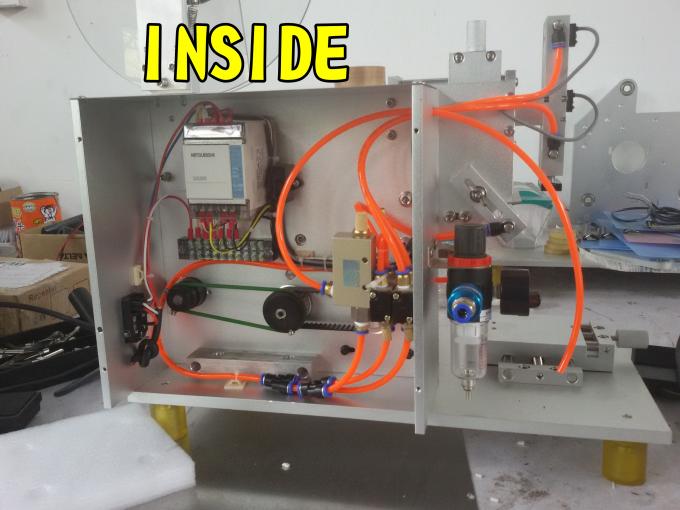 SUS304 უჟანგავი ფოლადის ეკონომიური ორმაგი მხარის სტიკერების ეტიკეტირების აპარატი ბოთლის ეტიკეტირებისთვის