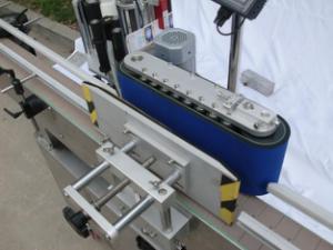 ავტომატური მრგვალი ბოთლის ეტიკეტირების მანქანა არა მშრალი წებოსთვის, ხის კორპუსი / ექსპორტის შესაფუთი მარკირების მანქანა CE– სთვის