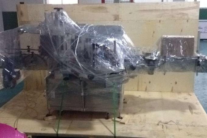 ალუმინის დისკები Opp ფლაკონის ეტიკეტირების მანქანა მრგვალი ბოთლი, სამრეწველო მარკირების მანქანა