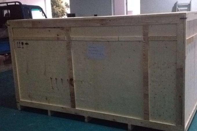 ალუმინის დისკები Opp ფლაკონის ეტიკეტირების მანქანა მრგვალი ბოთლი, სამრეწველო მარკირების მანქანა