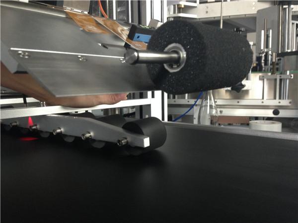 პეიჯინგის თვითწებვადი ეტიკეტირების აპარატი Hang Tag / Card / Bag 200KG