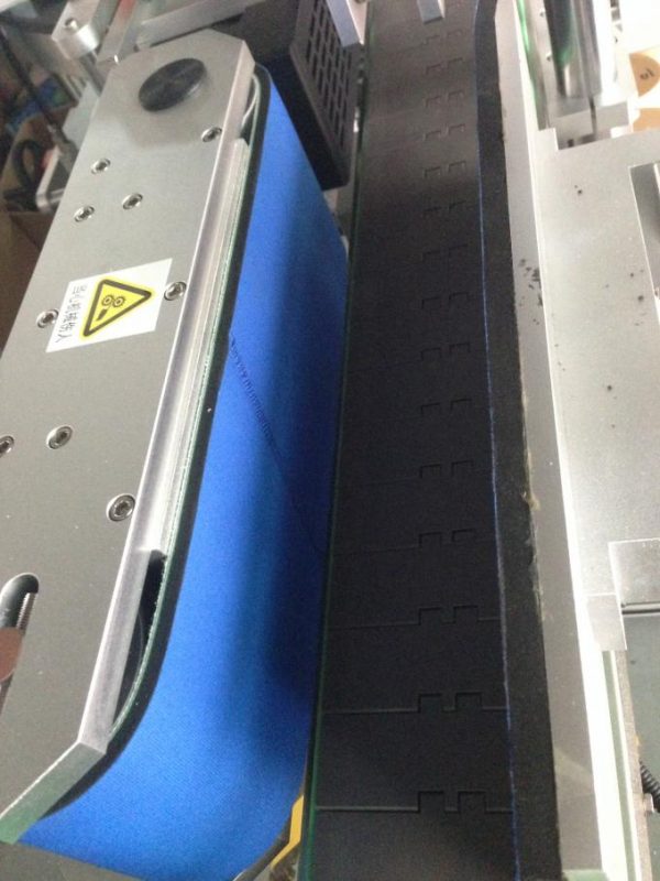 350 მლ მინის ბოთლის ავტომატური ეტიკეტირების აპარატი 190 მმ სიმაღლე მაქს