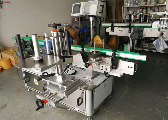 China Server Motor Bottle Labeler Machine მრგვალი / ბრტყელი / Sqaure ბოთლის მომწოდებელი